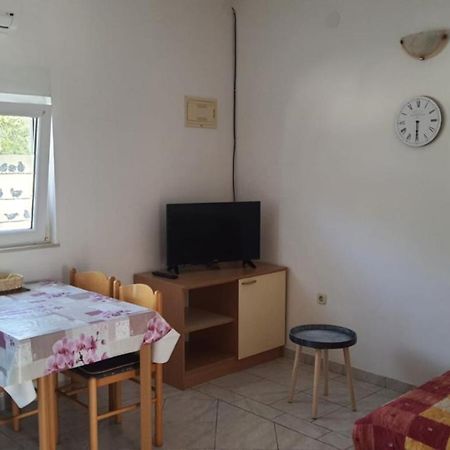 Apartments Irena Božava Zewnętrze zdjęcie