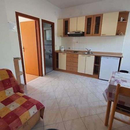 Apartments Irena Božava Zewnętrze zdjęcie