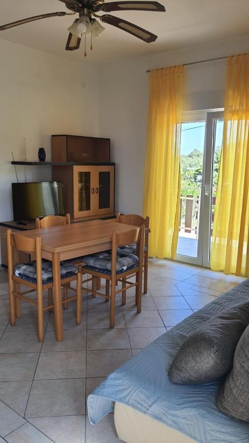 Apartments Irena Božava Zewnętrze zdjęcie