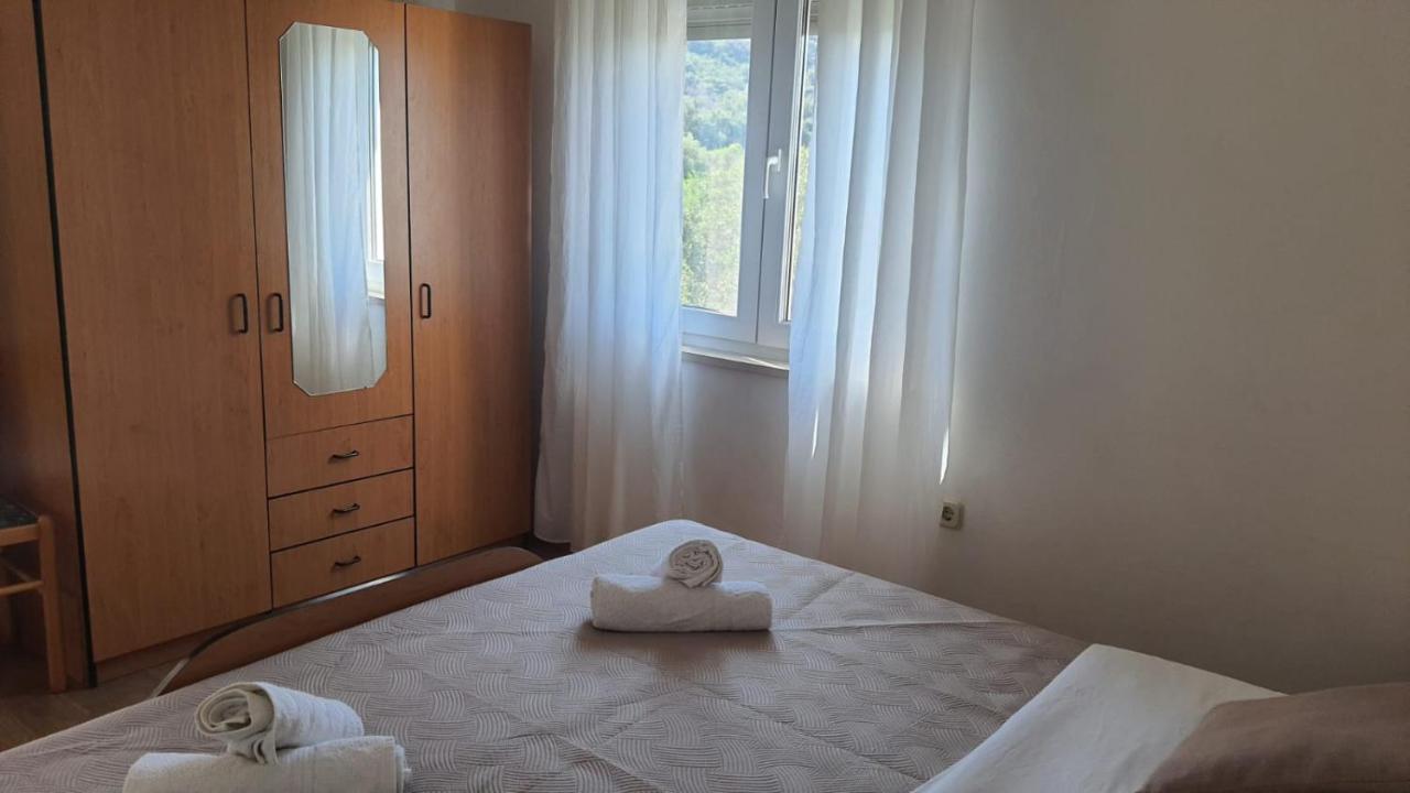 Apartments Irena Božava Zewnętrze zdjęcie