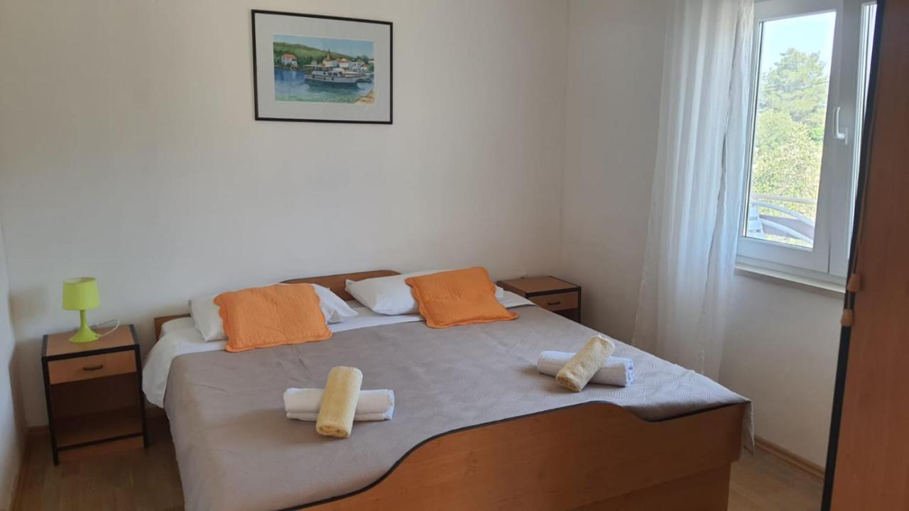 Apartments Irena Božava Zewnętrze zdjęcie