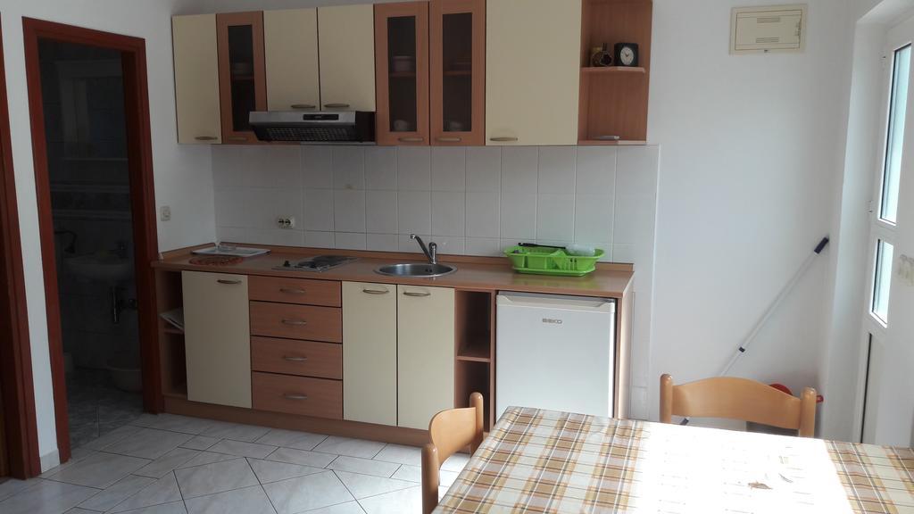 Apartments Irena Božava Zewnętrze zdjęcie