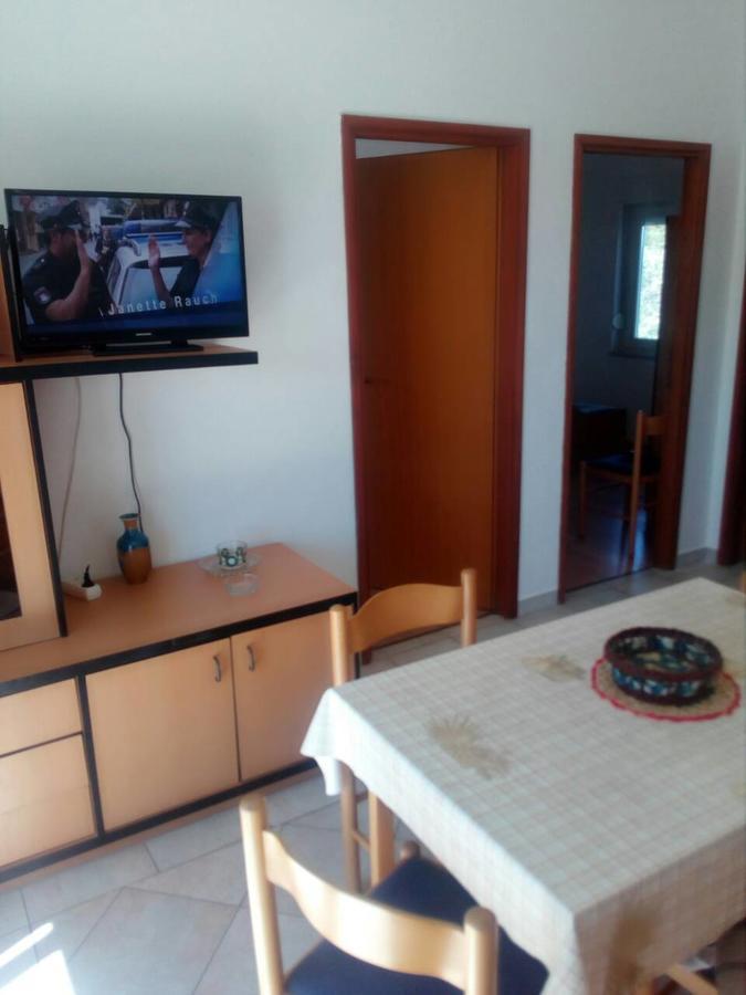 Apartments Irena Božava Zewnętrze zdjęcie